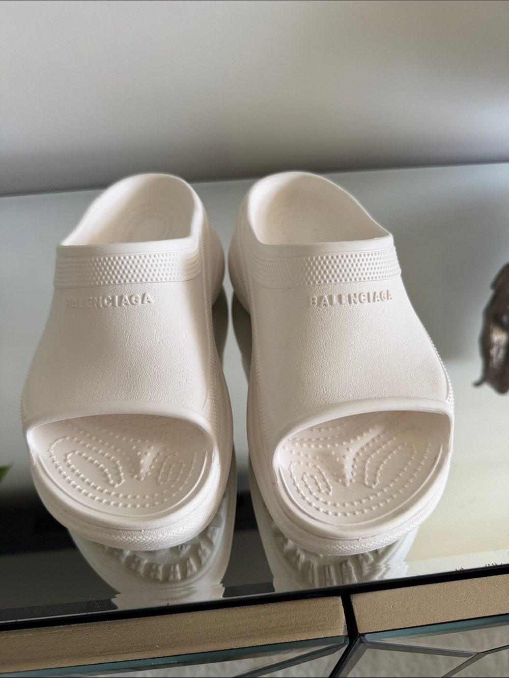 Balenciaga white Foam Slide Sandals